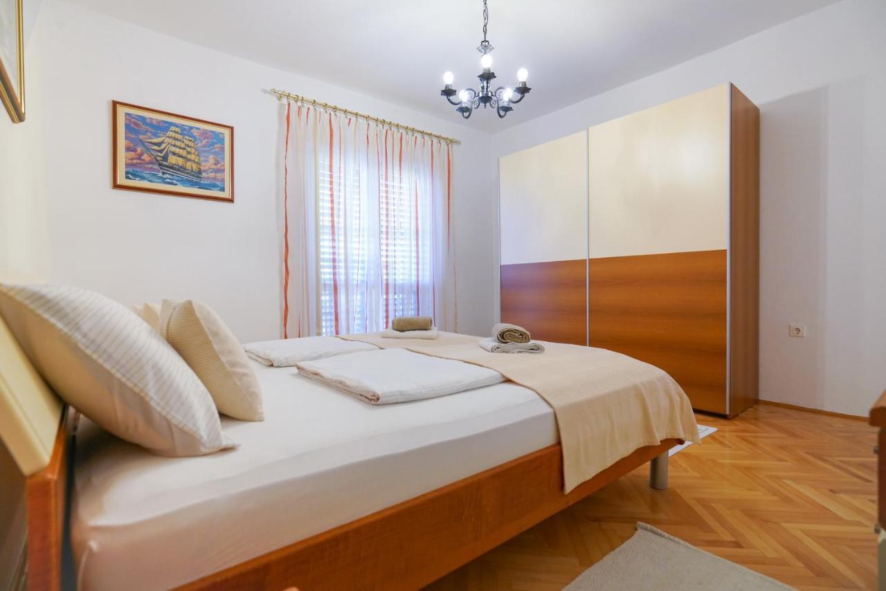 Apartment Jardin With Free Cowered Parking Zadar Extérieur photo