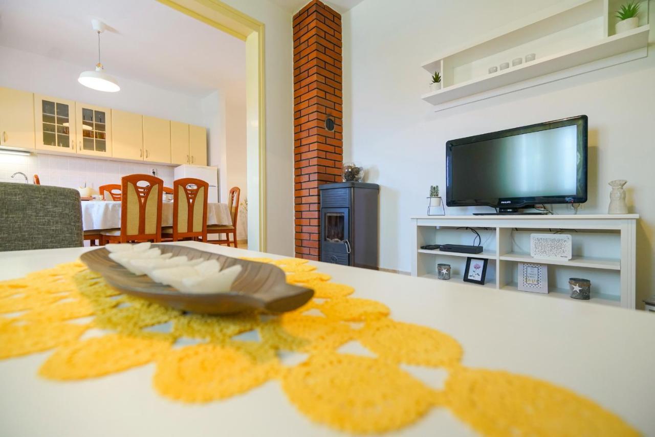 Apartment Jardin With Free Cowered Parking Zadar Extérieur photo
