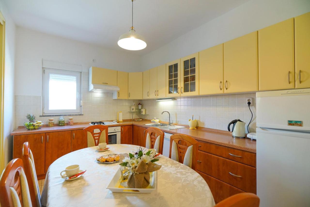 Apartment Jardin With Free Cowered Parking Zadar Extérieur photo