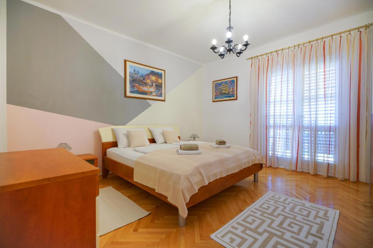 Apartment Jardin With Free Cowered Parking Zadar Extérieur photo
