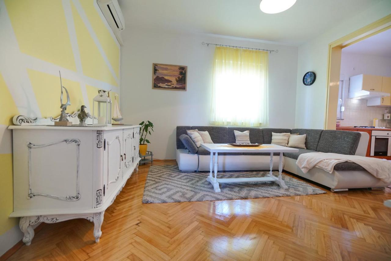 Apartment Jardin With Free Cowered Parking Zadar Extérieur photo