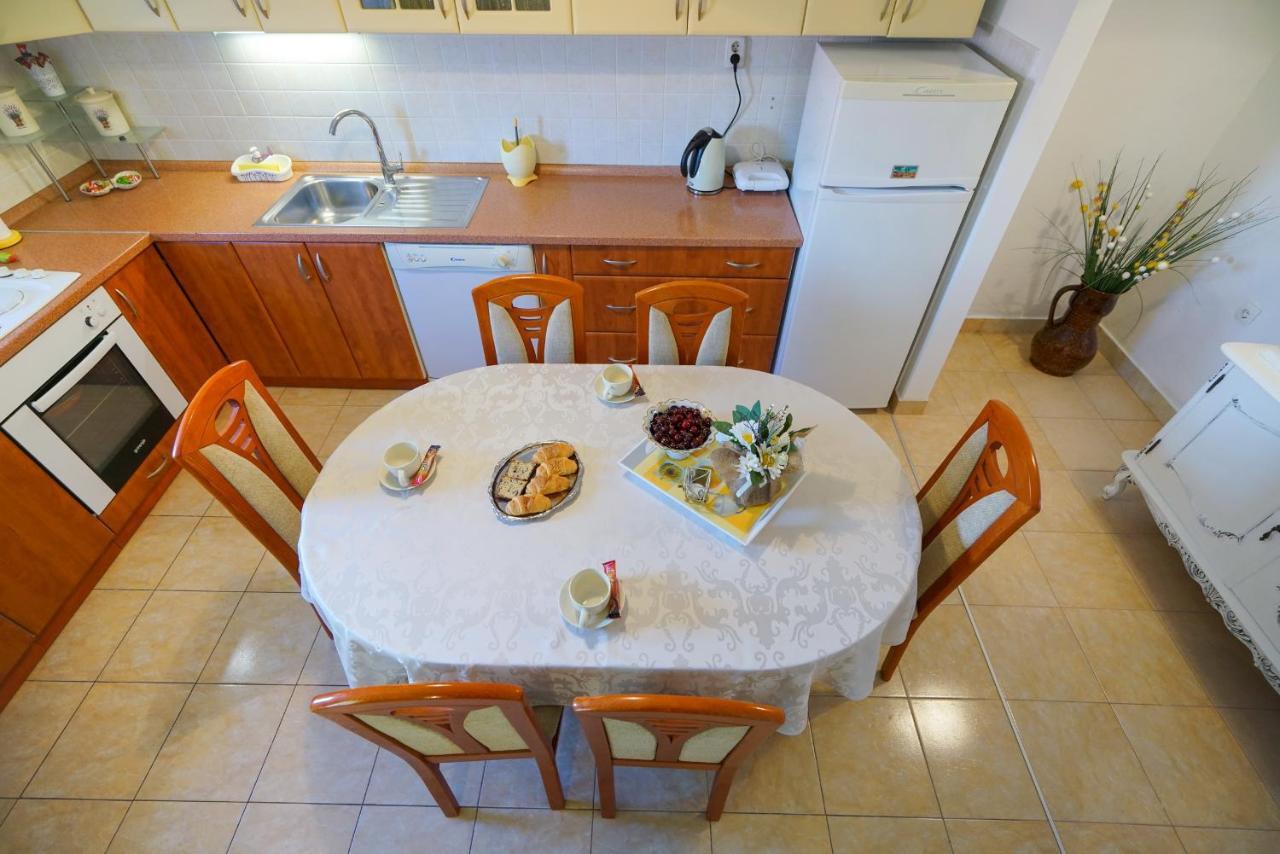 Apartment Jardin With Free Cowered Parking Zadar Extérieur photo