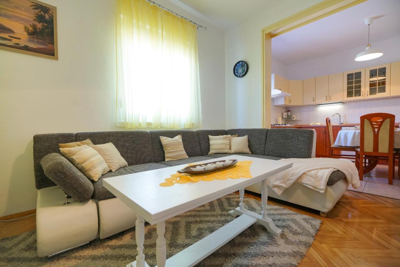 Apartment Jardin With Free Cowered Parking Zadar Extérieur photo
